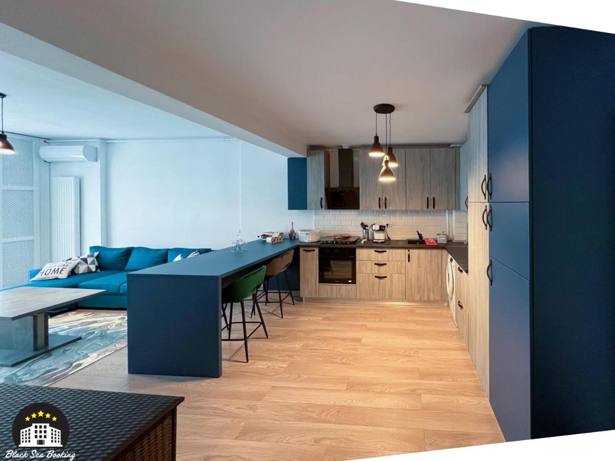 9 Rev Mamaia Extérieur photo